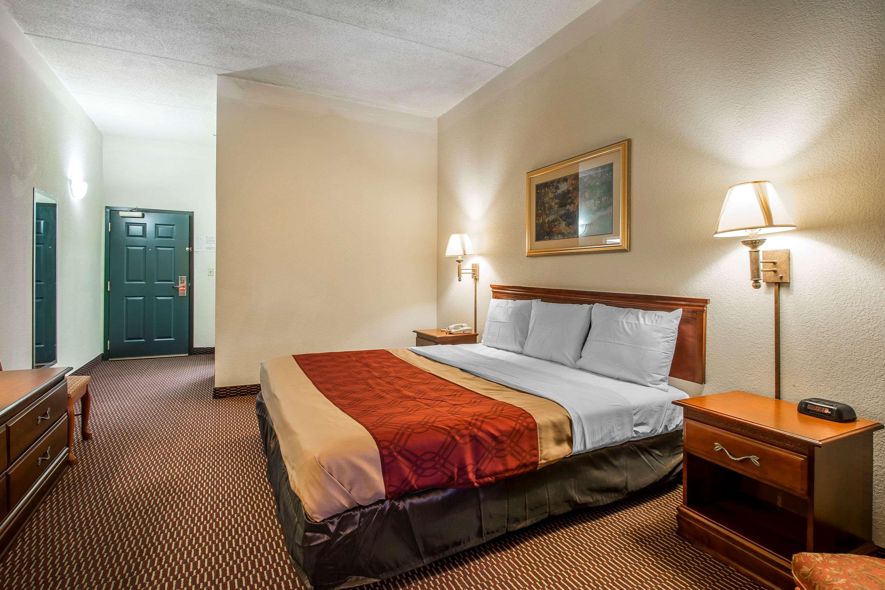 Econo Lodge Inn & Suites Marianna Eksteriør billede