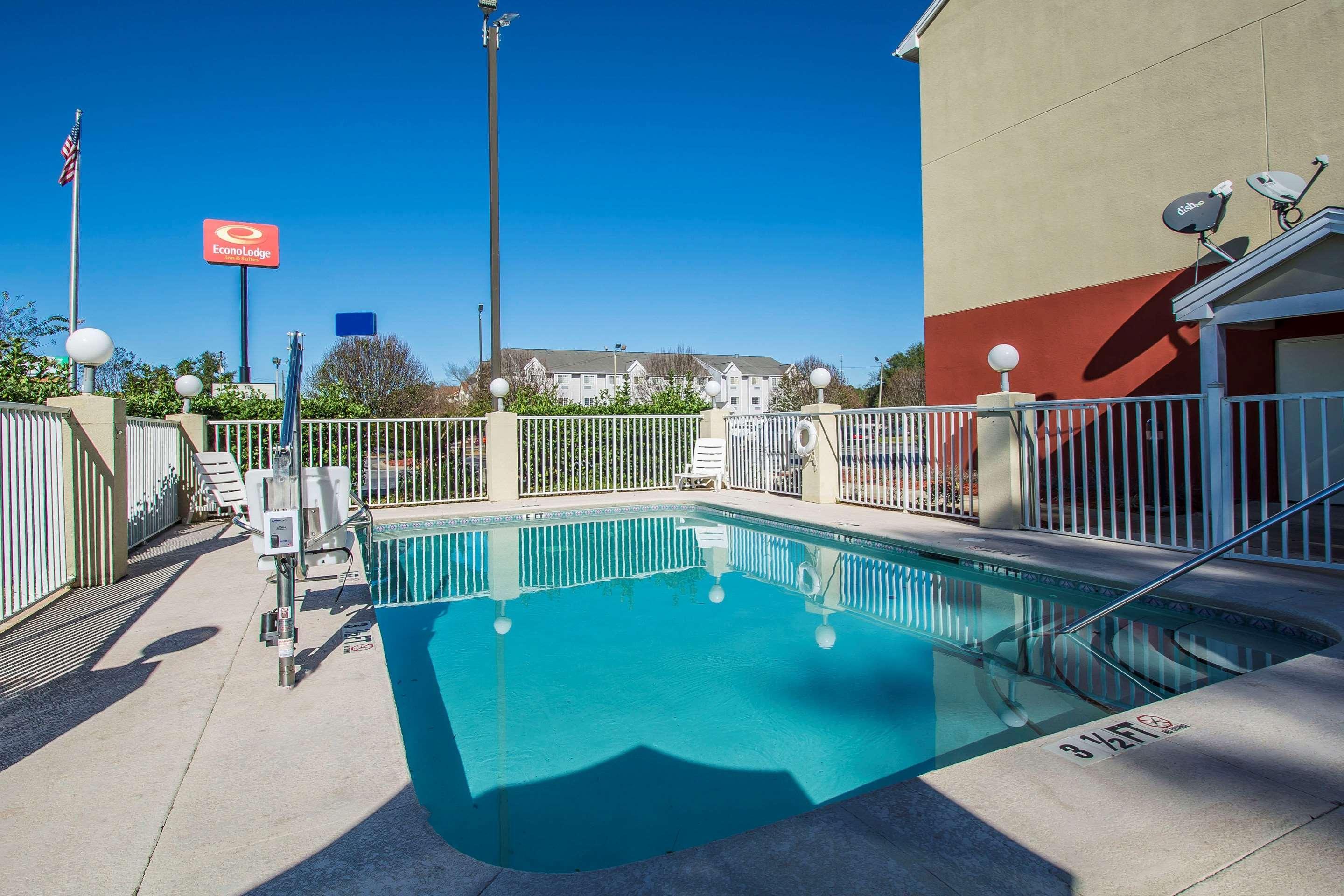 Econo Lodge Inn & Suites Marianna Eksteriør billede